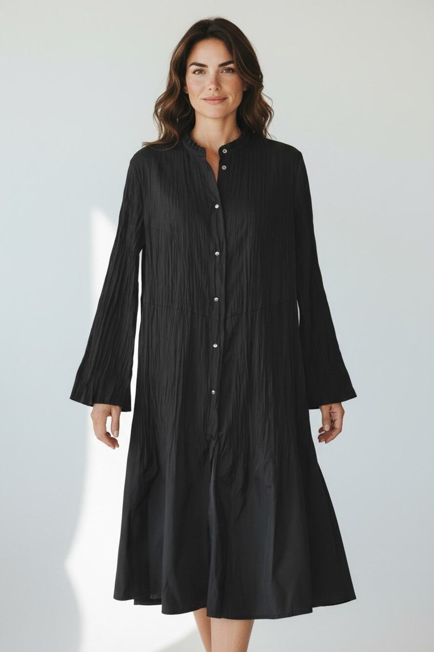B2 Auth BABETTE Black Texture Crinkle Finish Band Collar Snap Front Dress Size S